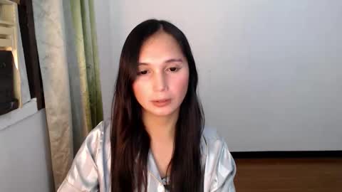 Mae online show from April 13, 1:56 pm