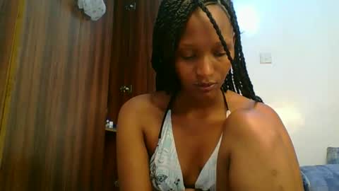 Linda online show from February 6, 4:10 pm