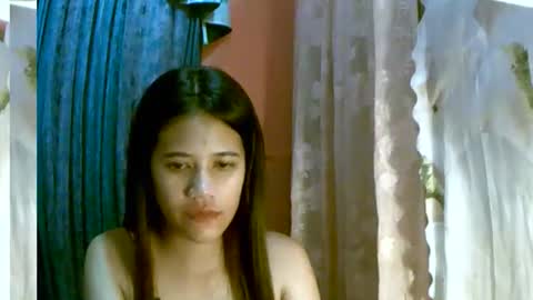 sweet_milkshake2004 online show from October 2, 10:53 am