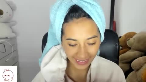 Snapshot of sweet_nhaomy chatting on September 15, 12:35 pm Nhaomy online show from September 15, 12:35 pm