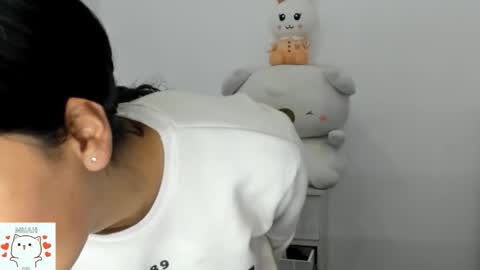 Snapshot of sweet_nhaomy chatting on September 22, 7:34 pm Nhaomy online show from September 22, 7:34 pm