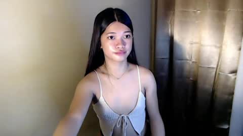 sweet nylia online show from July 11, 8:25 am
