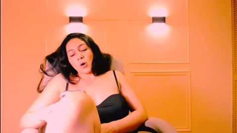 My name is Catalina. Please say hello I like to chat with you. If you have requests please use tip online show from June 17, 2:57 am