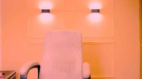 My name is Catalina. Please say hello I like to chat with you. If you have requests please use tip online show from January 9, 2:49 am