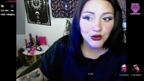 sweet_poison_666 online show from July 15, 10:47 pm