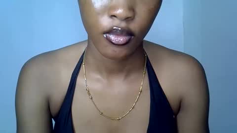 sweet girl online show from June 9, 3:00 pm