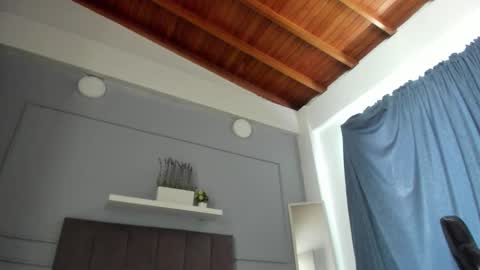 sea  online show from November 16, 5:13 pm