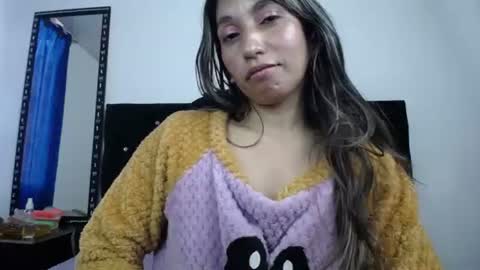 Adriana online show from July 22, 1:45 pm
