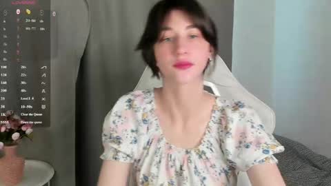 Carolina Lu online show from June 10, 2:22 am