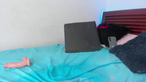 sweetafrican_squirt1 online show from July 13, 3:51 am