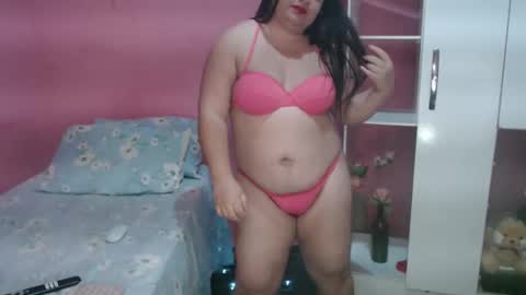 sweetapple808216 online show from March 2, 1:49 am