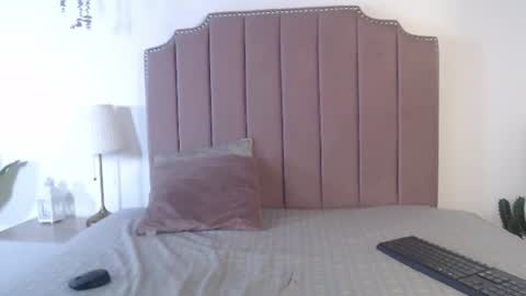 Sofia or Sofi  online show from July 4, 3:24 am