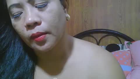 sweeteyes69xx online show from June 26, 11:00 am