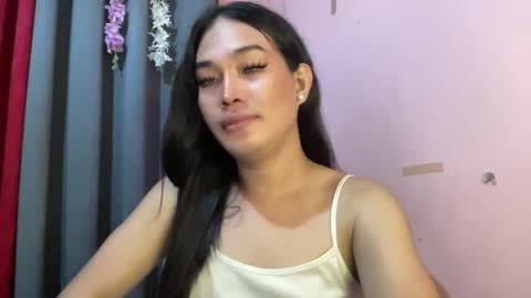 sweetgirl_rhainexxx online show from March 20, 2:27 am