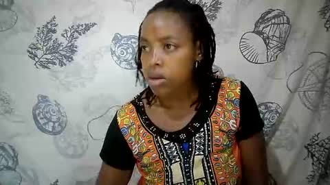 sweetgirls599176 online show from July 28, 6:22 am