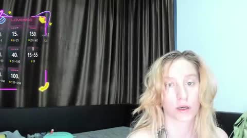 sweethornytanya online show from August 4, 2:28 am