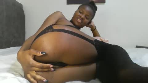 Snapshot of sweetie_lee chatting on September 29, 4:06 am sweetie lee online show from September 29, 4:06 am