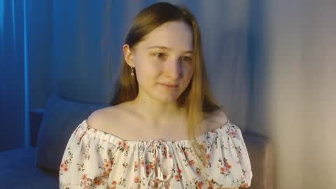 Annie online show from December 21, 9:15 pm