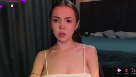 sweetieee_kira online show from June 2, 3:07 am