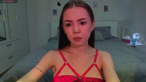 sweetieee_kira online show from July 5, 5:57 am