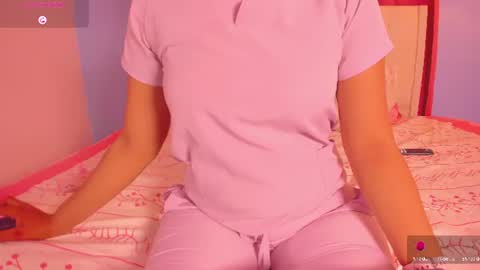 Isabel online show from June 17, 12:28 pm