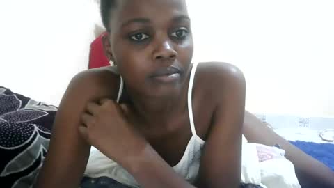 sweetkittey online show from June 14, 2:06 pm