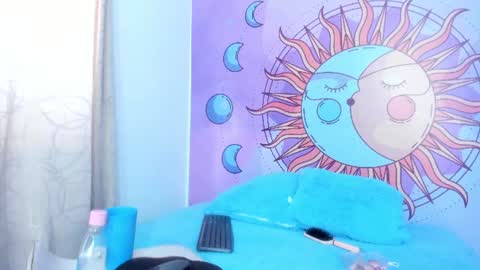 sweetkitty_20_ online show from July 8, 8:22 pm