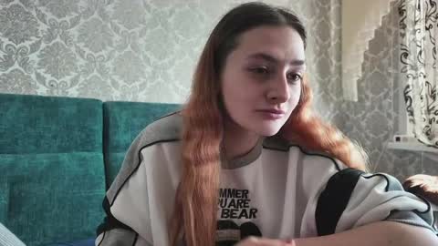 sweetliaison online show from April 22, 6:43 am