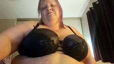 sweetlolajean online show from December 10, 9:33 am