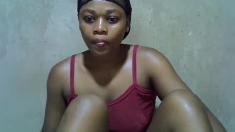 sweetlove982903 online show from July 28, 5:38 am