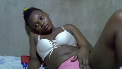 sweetlove982903 online show from July 10, 12:38 pm