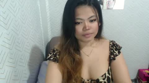 NICOLE online show from July 25, 1:01 am