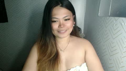 NICOLE online show from June 13, 5:21 pm