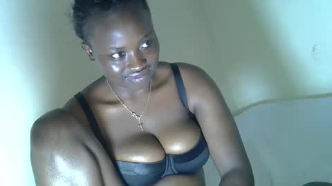 Snapshot of sweetmarline chatting on September 28, 10:26 pm sweetmarline online show from September 28, 10:26 pm