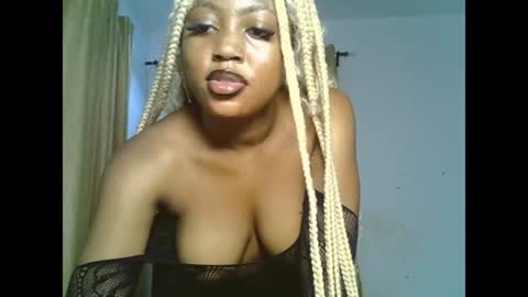 sweetmila9 online show from July 9, 9:00 am