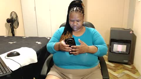 sweetnoziexxx online show from June 13, 6:44 am