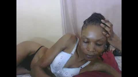 ESTHER online show from October 10, 8:41 am