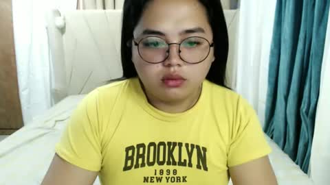 Princess Ella online show from March 12, 4:41 am