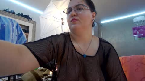 SweetRaisa online show from October 1, 1:10 am