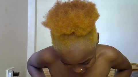 Lilly online show from February 3, 12:21 pm