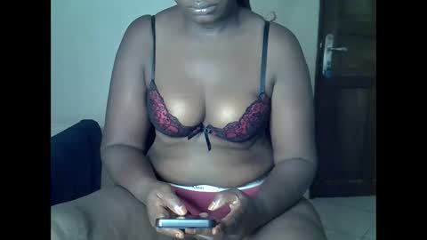 sweetrenne online show from April 6, 12:54 am