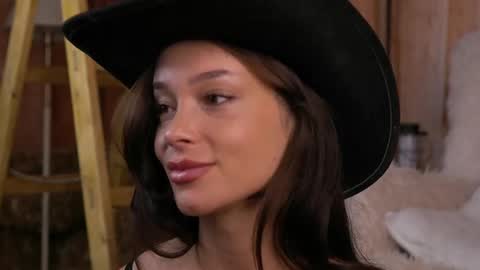 Rose online show from March 24, 2:33 pm