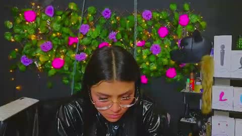 Molly -  INDEPENDENT MODEL online show from July 18, 11:29 pm