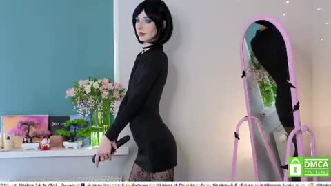 Elis  im back fav vibes 66100222 and 160  online show from June 12, 8:22 am