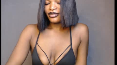 sweetxxboobsx online show from June 5, 7:47 am