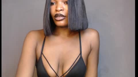 sweetxxboobsx online show from June 4, 9:14 am