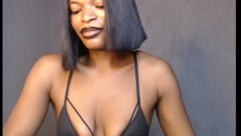 sweetxxboobsx online show from July 23, 8:00 am