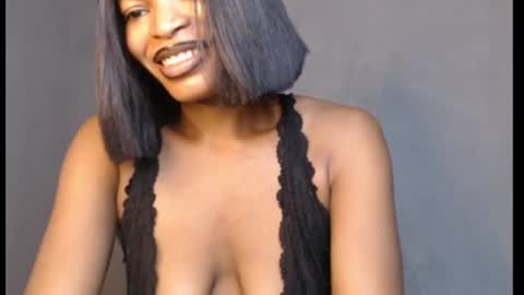 sweetxxboobsx online show from July 17, 9:13 am