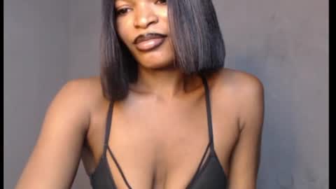 sweetxxboobsx online show from July 8, 8:38 am