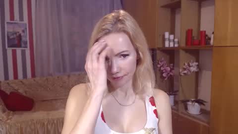 Sweety friend online show from March 11, 9:50 pm